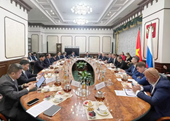 Hanoi, Moscow seek to develop more friendship, investment projects